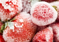 Як заморозити полуницю на зиму правильно: корисні поради і рецепти