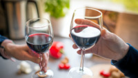 Червоне вино може продовжити життя: медики назвали незвичайний спосіб
