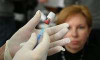 В Україні таки БУДЕ обов'язкова вакцинація: МОЗ дав повний перелік професій