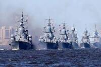 Усі кораблі рф попрямують за крейсером «Москва»: У Міноборони зробили заяву