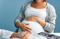 Подбайте про свого малюка: що категорично НЕ можна робити під час вагітності? 