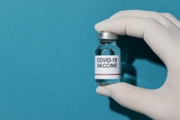 На Ювілейному у Рівному вакцинуватимуть проти COVID-19 (ГРАФІК)