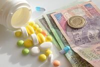 Українцям у Польщі даватимуть гроші на ліки: Як отримати допомогу 