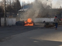 У Рівному авто влетіло у паркан і загорілося (ФОТО/ВІДЕО)