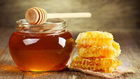 Як правильно розтопити зацукрований мед: кулінарні лайфхаки, які стануть у пригоді кожній господині