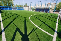 Дітям - футбол, дядям - бюджетні замовлення: хто будував штучні футбольні поля на Рівненщині (15 ФОТО)