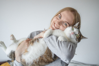 12 речей, які кішка терпить тільки через любов до вас