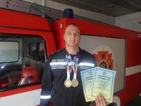 Рівненський рятувальник привіз дві медалі з Луцька
