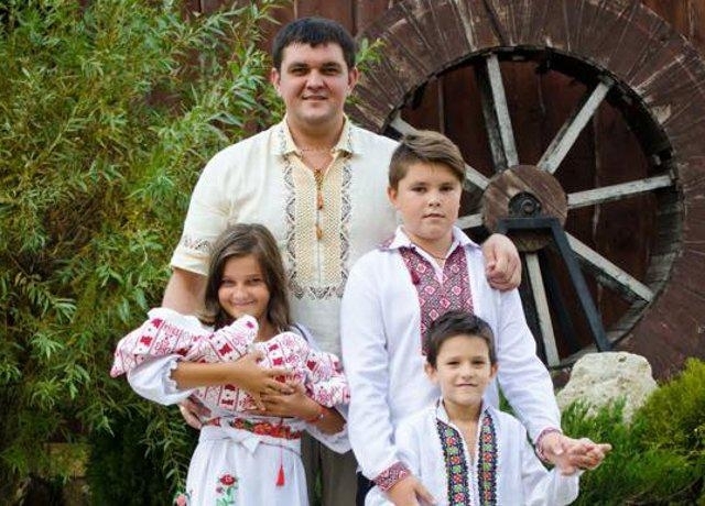 Юрій Вознюк з дітьми