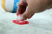 2 причини покласти кубики льоду на килим: Цікавий лайфхак