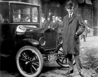 Генрі Форд і його "Форд"