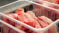 М'ясо довго лишатиметься свіжим: 3 способи зберігати його без холодильника