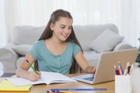 Міносвіти оприлюднило розклад онлайн-уроків для школярів (ФОТО)