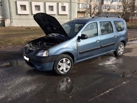 У Квасилові спалахнув автомобіль: водій відреагував миттєво (ФОТО)