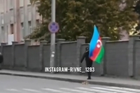 День прапора Азербайджану відзначили в м. Рівне пішою ходою (ВІДЕО)