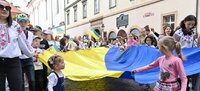 Українці почали масово виїжджати із Польщі: в чому причина? 