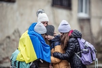 Постраждають діти: Польща суттєво урізає видатки на українців