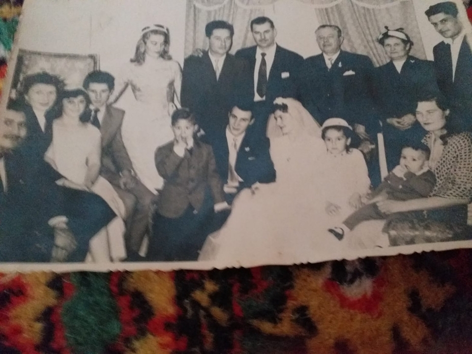 Весільне фото родини 1958 року
