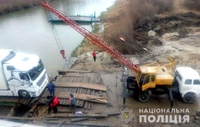 На Рівненщині покарали водія вантажівки, який пошкодив міст (ФОТО/ВІДЕО)