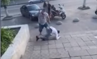 У супермаркеті під Києвом двоє чоловіків побилися ковбасою (ВІДЕО)