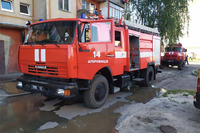 Евакуювали 15 людей: на Рівненщині в багатоповерхівці сталася пожежа (ФОТО)