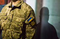 Кожен повнолітній українець може дістати з-під ліжка автомат, або Як зміниться українська армія після війни