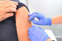 В Україні є вакцина від грипу. Ляшко закликає українців до масової вакцинації