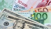 Євро та долар можуть зрівнятися в ціні й уже незабаром коштувати однаково  
