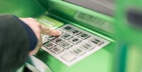 Масштабний збій в роботі Приватбанку торкнувся банкоматів, онлайн сервісів та карткових розрахунків