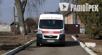 Побитого молодого чоловіка знайшли біля входу до лікарні на Рівненщині 