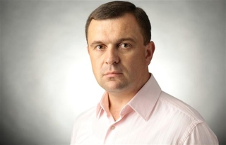Валерій Пацкан -- однопартієць Олексія Муляренка та його попередника на посаді голови РОДА -- Віталія Чугуннікова