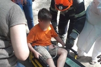 Покатався: у Рівному до травмованого підлітка приїхали рятувальники і медики (ФОТО) 