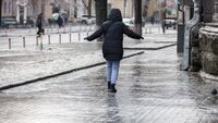 На Рівненщині оголосили штормове попередження