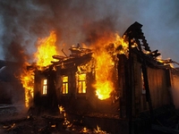На Рівненщині ледь не згоріли люди у власних будинках