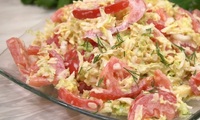 Салат «Щоденний» з пекінської капусти і помідорів – диво-рішення «що приготувати» (РЕЦЕПТ)