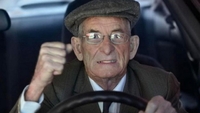 М - Мотивація: куди поспішав 88-річий дідусь, який їхав на швидкості 190 км/год