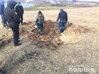 Поблизу Рівного виявили останки трьох тіл (ФОТО)
