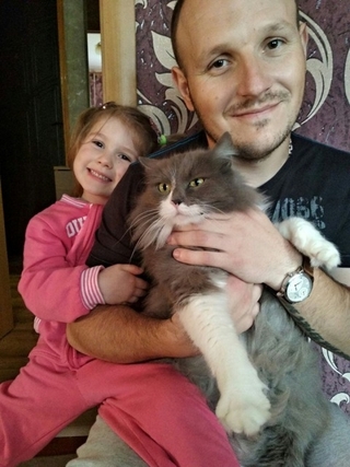 Син Миколи Бегея - Олександр зі своєю донькою Анною і Кузею