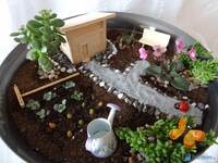 Вражаюча ідея: як влаштувати казковий міні-сад на підвіконні