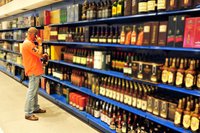 Сюрприз до свят: в Україні піднімуть мінімальні ціни на алкоголь