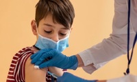 Вакцина від ковіду для дітей від 5 років - вже на Рівненщині: де і як її отримати