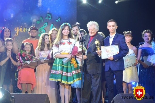 Минулорічний фінал конкурсу «Яскраві діти України» у Рівному