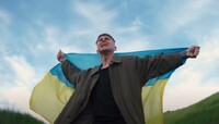 Рівненська «Ісландія» і Тунель кохання – у новому кліпі українських зірок (ВІДЕО)