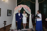 На Рівненщині відсвяткували ще одне весілля у замку 