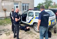 На Рівненщині поліцейський «відмазував» ухилянтів від мобілізації