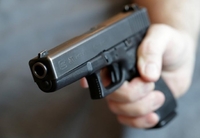 Поліцейські просять мешканців Рівненщини повідомляти про факти незаконного обігу зброї
