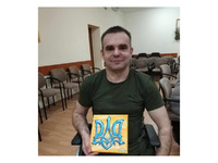 В Україні з’явилася книга про бійця з Рівненщини, який взяв у полон 10 окупантів