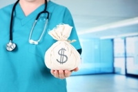 Скільки грошей у жовтні отримали лікарні Рівненщини від Нацслужби здоров'я 