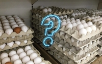 У рівненському супермаркеті жінка купила 30 яєць за 471 гривню. Чиї це яйця?