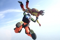 Рівненський авіаклуб відкриває сезон стрибків із парашутом